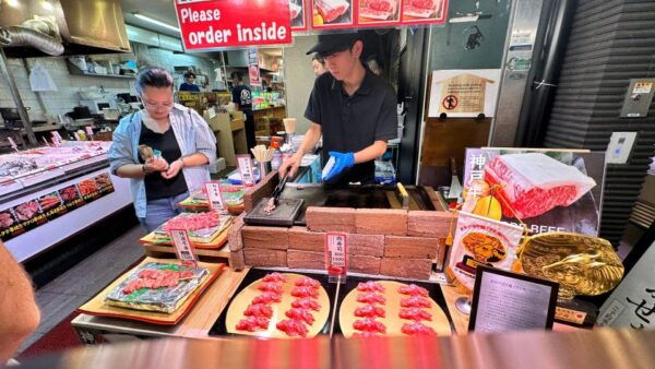 Dive Into Kyoto Nishiki Market Food Tour (Small Group) - Booking and Cancellation Policies