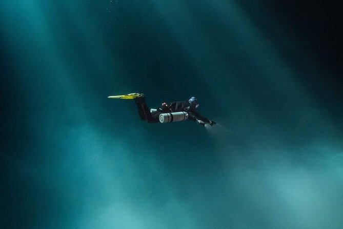 Diving in Cenotes: Discovering the Mayan Underworld - Formation and Geological Features