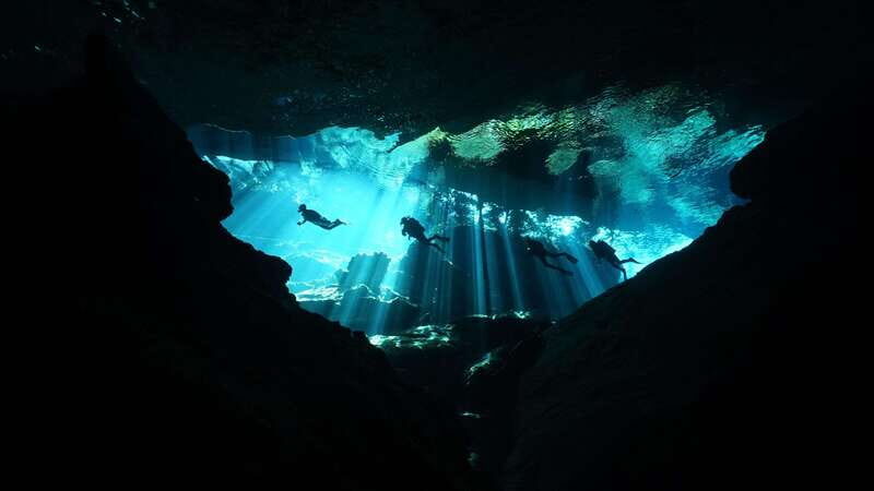 DIVING IN MAYAN CENOTES; THE LARGEST AQUIFER IN THE WORLD - Good To Know
