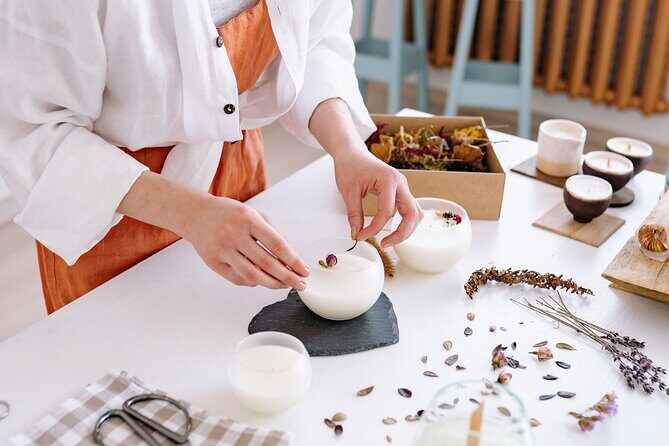 DIY Candle Making Class With Custom Scents in Brooklyn - Good To Know