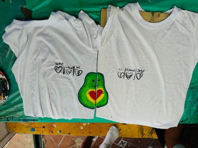 DIY Creative Workshop, DIY T-Shirt, Bag, Pouring Art - Booking and Availability