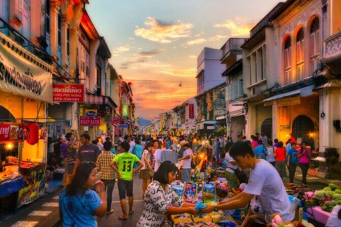 DIY Phuket City Tour Explore Freely with Private Car and Driver - Who Should Consider This Tour?