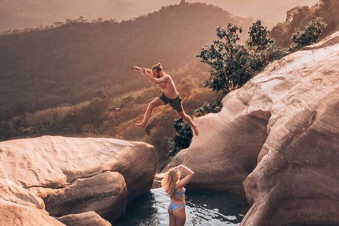 Diyaluma Waterfall and Natural Pool Bath With Lunch - Who Should Consider This Tour?
