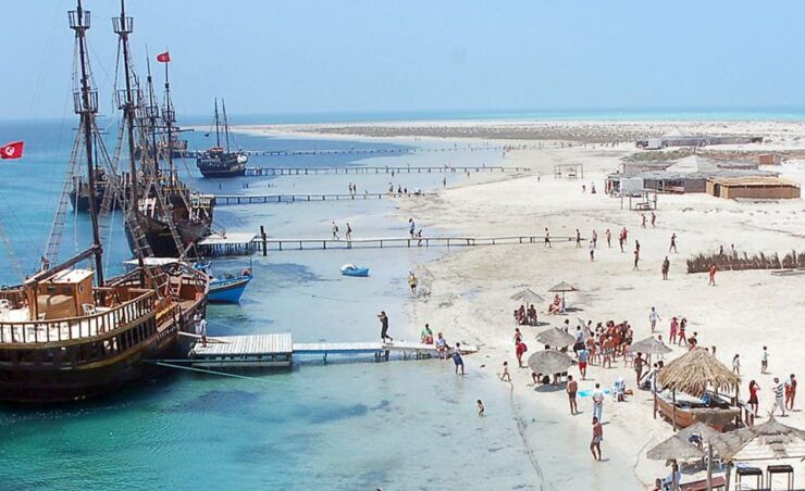 Djerba Family Package Tours - Tataouine and Chenini Full-Day Excursion