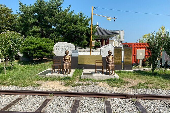 DMZ, Eunpyeong village and Jinkwansa Temple Private Tour - Exploring the Korean Demilitarized Zone (DMZ)