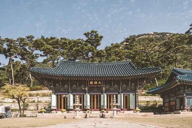 DMZ, Eunpyeong village and Jinkwansa Temple Private Tour - FAQ