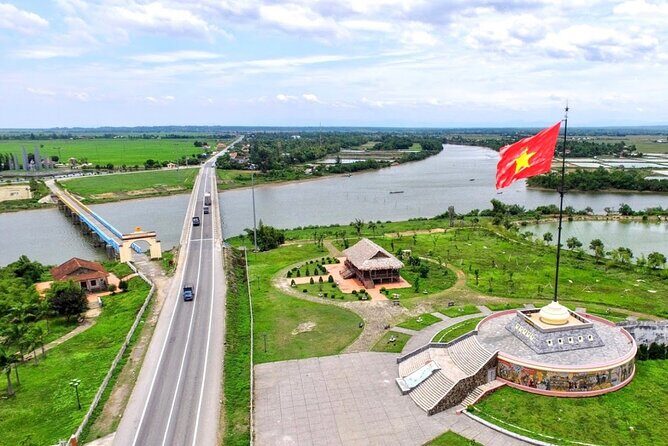 DMZ History Tour by Private Car with English Driver in Da Nang - The Experience in Detail