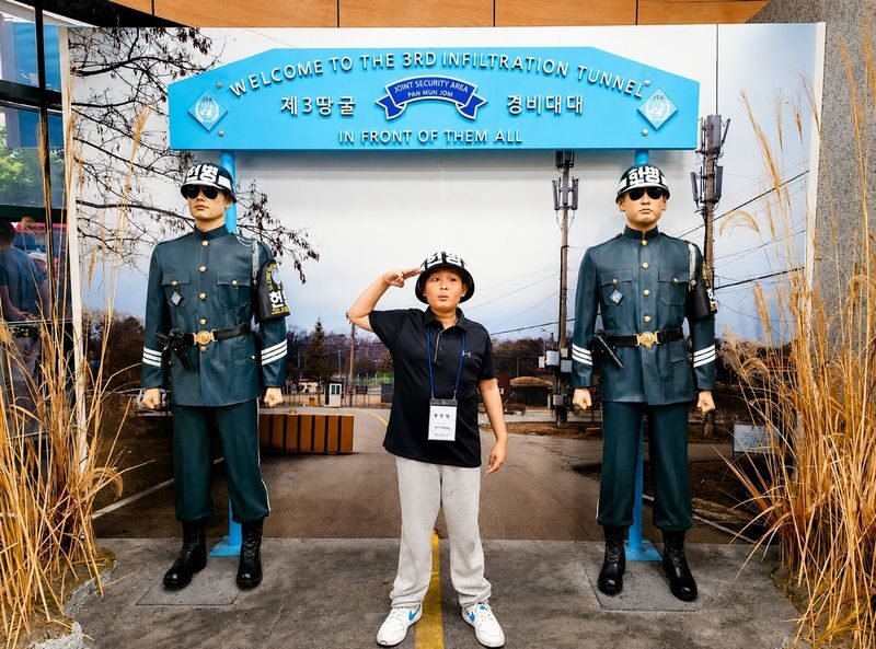 DMZ & Suspension Bridge Full-Day Guided Tour - At a glance