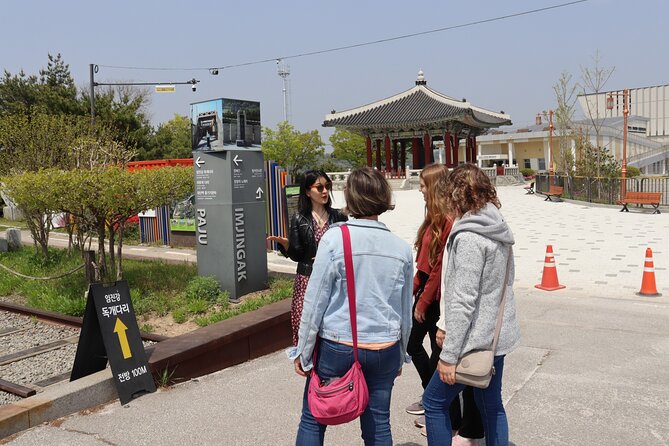 DMZ TOUR With Exclusive North Korean Defector Meet-Up - The DMZ Tour: Exploring the Historic Grounds