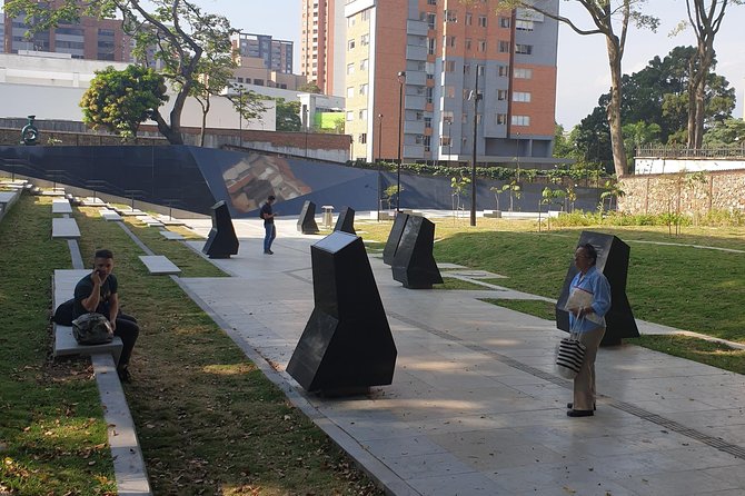 Do Not Say That Name - Escobars Legacy in Medellín