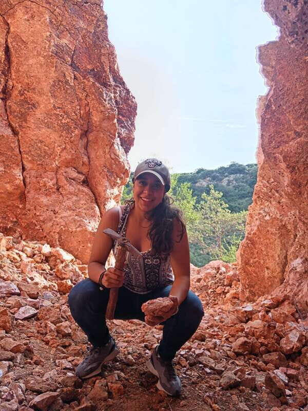 Do you like adventure? Visit the Opalo el Pilon Mines, - Good To Know