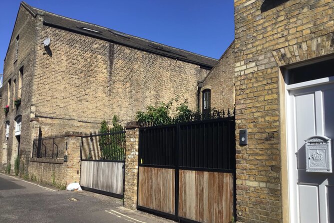 Doctor Who London Tour - Behind the Scenes Experiences