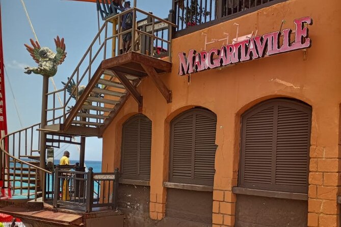 Doctors Cave Beach and Jimmy Buffets Margaritaville With Shopping - Tips for a Memorable Experience