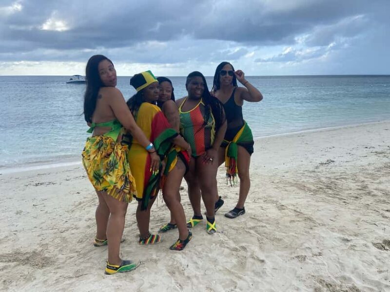 Doctor's Cave Beach, Canabis and Bird Farm Private Tour - FAQs