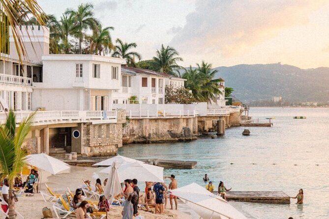 Doctors Cave Beach Roundtrip Tour in Montego Bay - The Sum Up