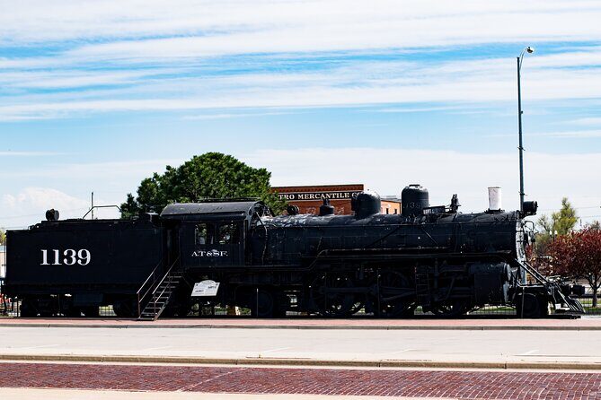 Dodge City Wild West Smartphone Guided Audio GPS Walking Tour - Final Stop: The Historic Santa Fe Depot