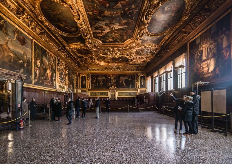 Doges Palace, Bridge of Sighs & Prisons Guided Tour in Venice - Should you book the Doge’s Palace tour?
