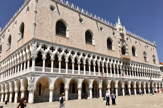 Doges Palace and St. Marks Basilica Skip-the-line Tour - Professional Guides