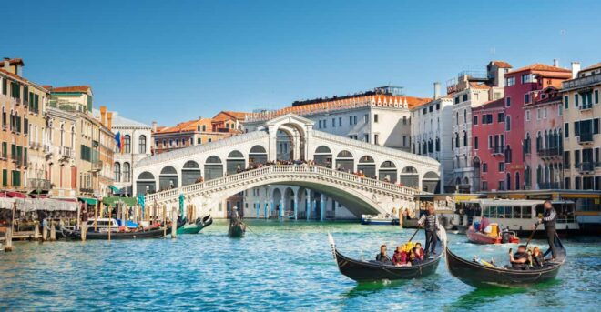 Doges Palace Entry With Venice City Walking Tour With an APP - Tour Inclusions