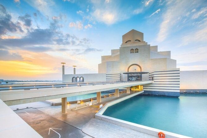 Doha Private Combo City Tour And Desert Safari - Enjoying Local Cuisine and Entertainment