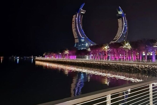 Doha Private Dhow Boat Cruise & City Tour - Experiencing Dohas Vibrant Nightlife