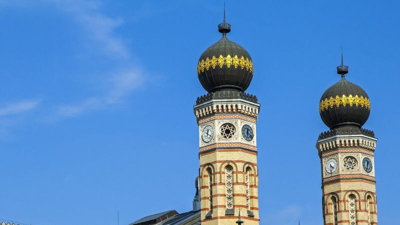 Dohany Street Synagogue ticket in Budapest - Plan your visit around opening hours