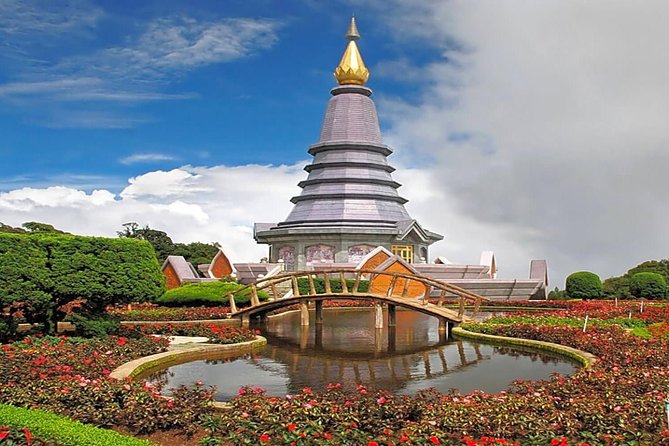 Doi Inthanon National Park Full Day Tour From Chiang Mai - Meeting and Pickup Details
