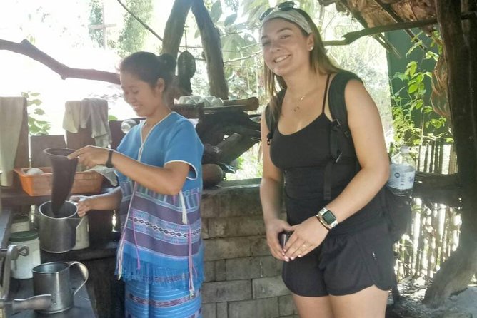 Doi Inthanon Private Tour With Trek & Lunch From Chiang Mai - Common Questions