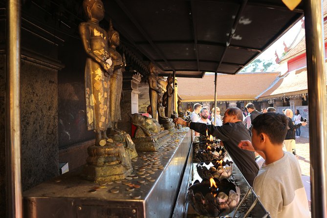 Doi Pui Sunset, Hmong Village and Suthep Temple Day Tour - Tour Itinerary