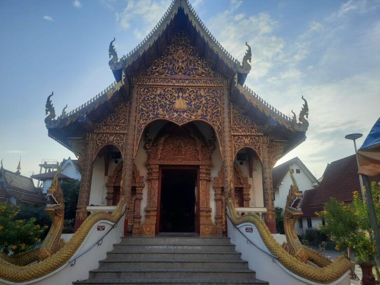 Doi Suthep and Khao Soy (Private Tour) - Experience Highlights