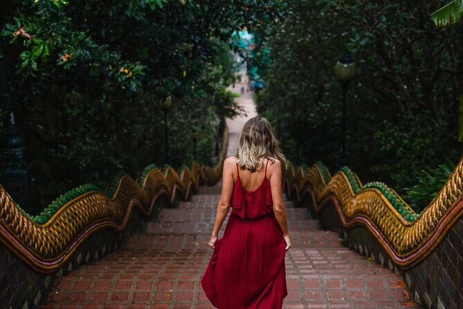 Doi Suthep Temple Tour by Local Red Car 3 Hour Adventure - Who Would Love This Tour?