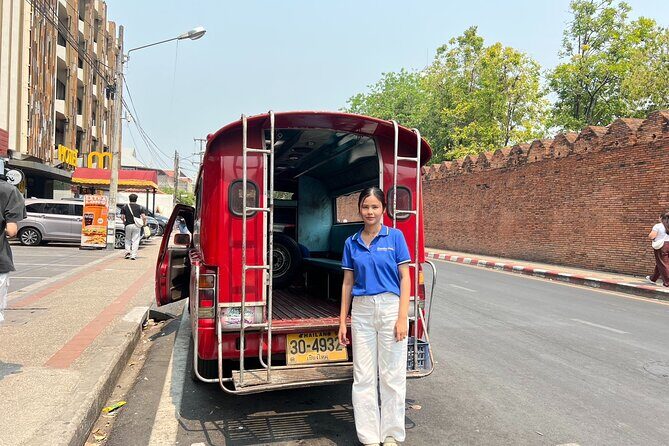 Doi Suthep Temple Tour by Local Red Car 3 Hour Adventure - Who Would Love This Tour?