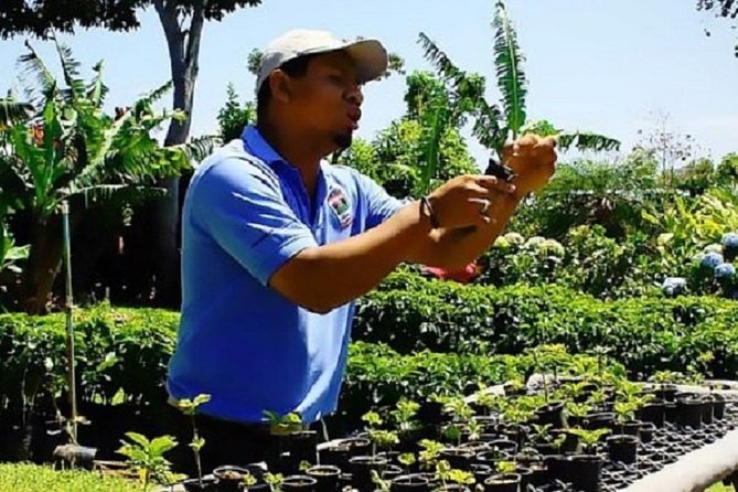 Doka Café, Poas Volcano and La Paz Waterfall Garden - Tour Overview