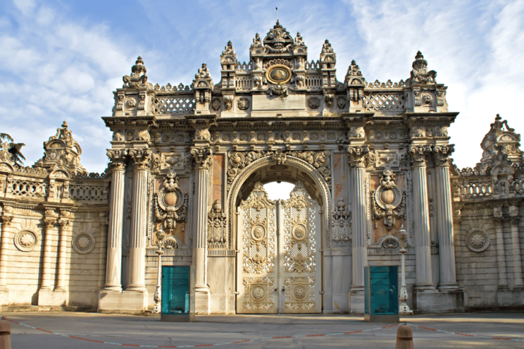 Dolmabahce Palace Skip the Ticket Line Entry & Audio Guide - Key Points