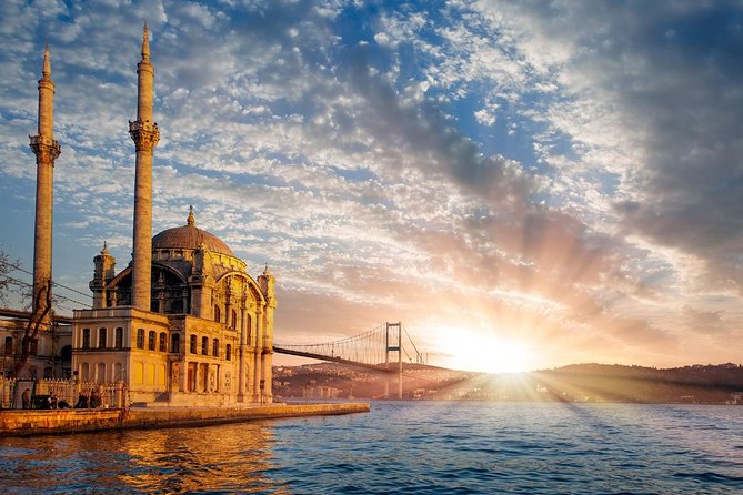 Dolmabahçe Palace With Bosphorus Cruise - Questions