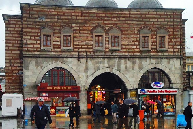 Dolmabahçe Palace With Bosphorus Tour by Boat - Overview and Duration