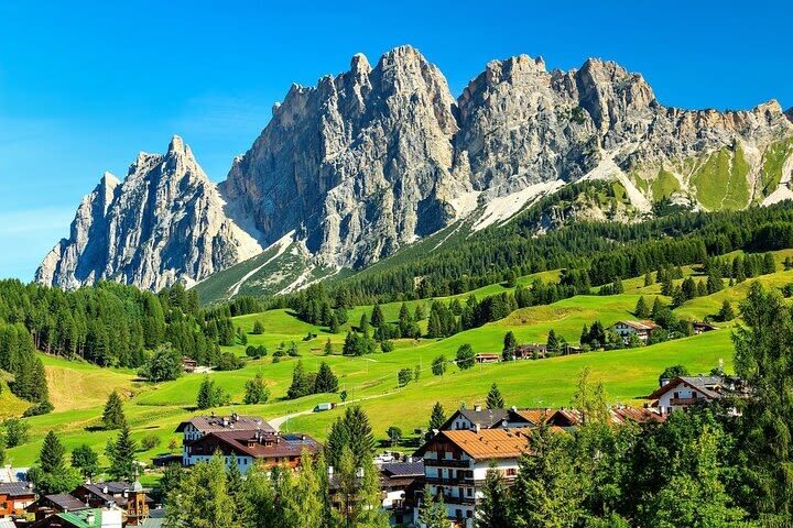 Dolomites, Lake Misurina, and Cortina Tour - The day at a glance