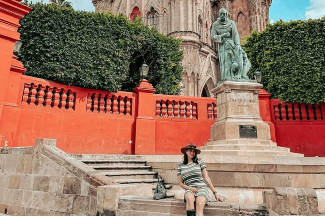 Dolores Hidalgo: a Journey Through Dolores Hidalgo - Charming Streets and Flavors