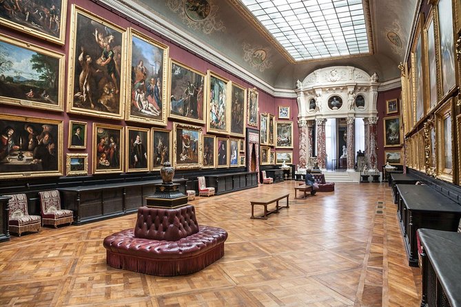 Domaine De Chantilly in a Mercedes VAN (7pax Max), Chateau Museum... - Frequently Asked Questions