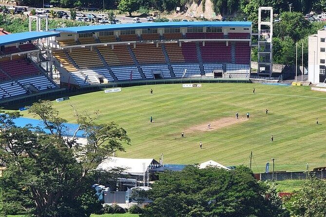 Dominica Roseau City and Rainforest Tour - Transportation and Group Size