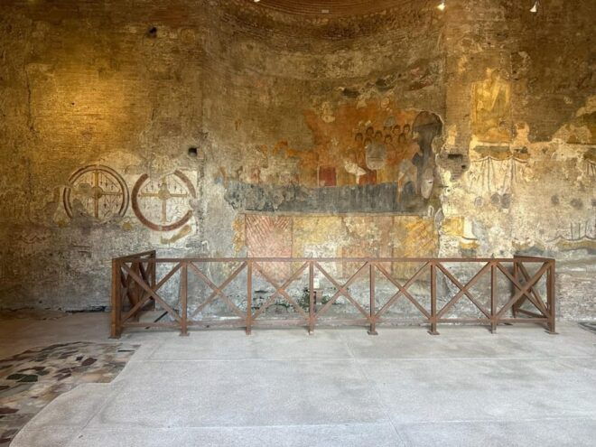 Domus Tiberiana, Roman Forum, and Palatine Hill Tour - Meeting Point Details