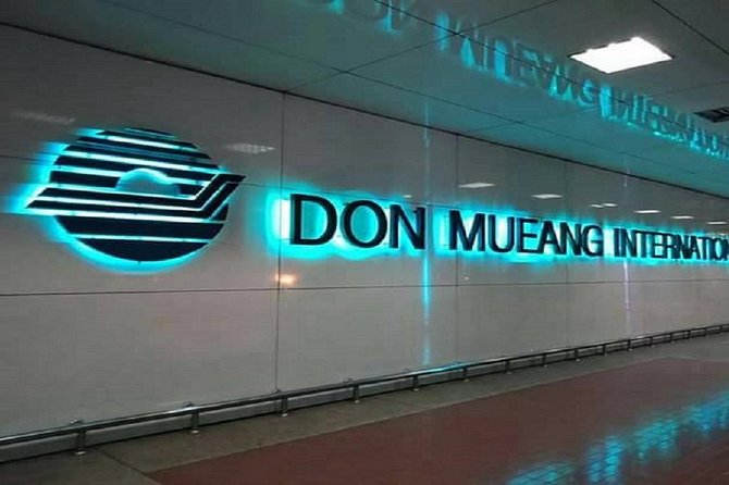 Don Mueang Airport to Suvarnabhumi Airport 1- 3 PAX - Transportation Options