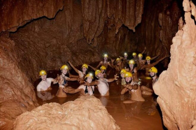 Dong Hoi: Phong Nha Caves and Paradise Caves Day Trip - Transportation Details