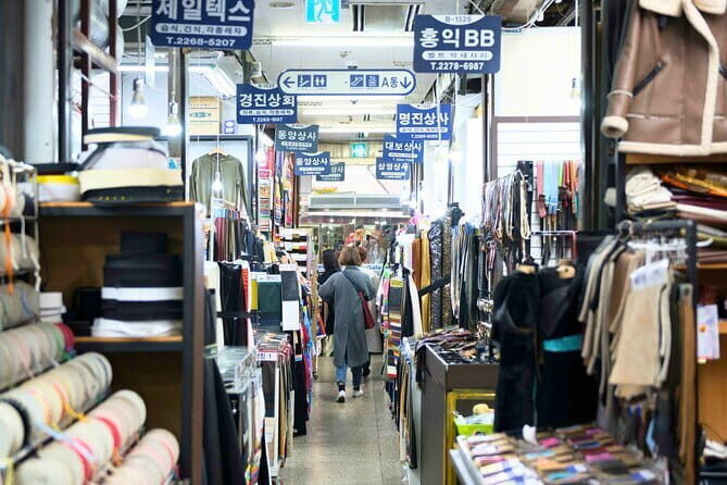 Dongdaemun 4-Hours Walking Tour - Discovering Seoul’s Contrasts: A Deep Dive into the Tour Itinerary