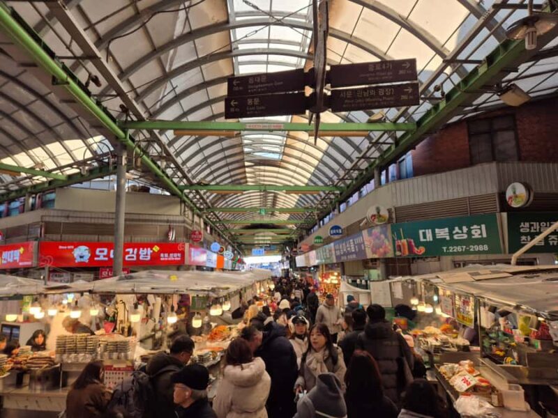 Dont waste your layover: discover the real Seoul in markets - Making the Most of Your Transit: A Deep Dive