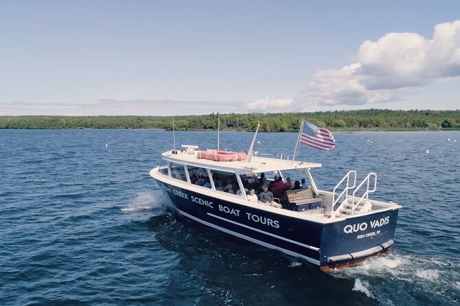 Door County Scenic Sightseeing Cruise  - Green Bay & Door County - Captains Narration and Tour Highlights