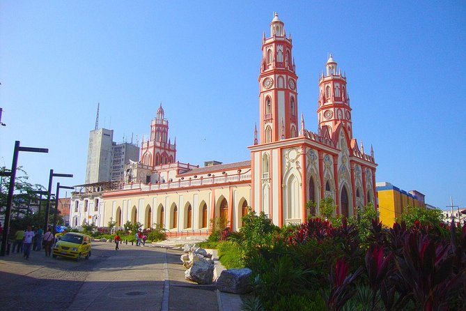 Door-to-Door Cartagena to Barranquilla Private Transfer - Service Details