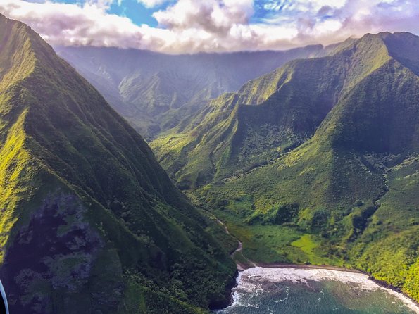 Doors-OFF West Maui and Molokai Helicopter Tour - Common Questions