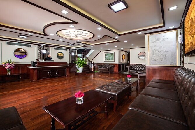 Dora Cruise 5 Star in Lan Ha Bay with Private Balcony(2D1N) - An In-Depth Look at the Dora Cruise Experience