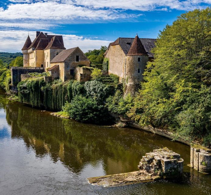 Dordogne: Visit to the Castle of Losse and Its Gardens - Visit Options for All Ages
